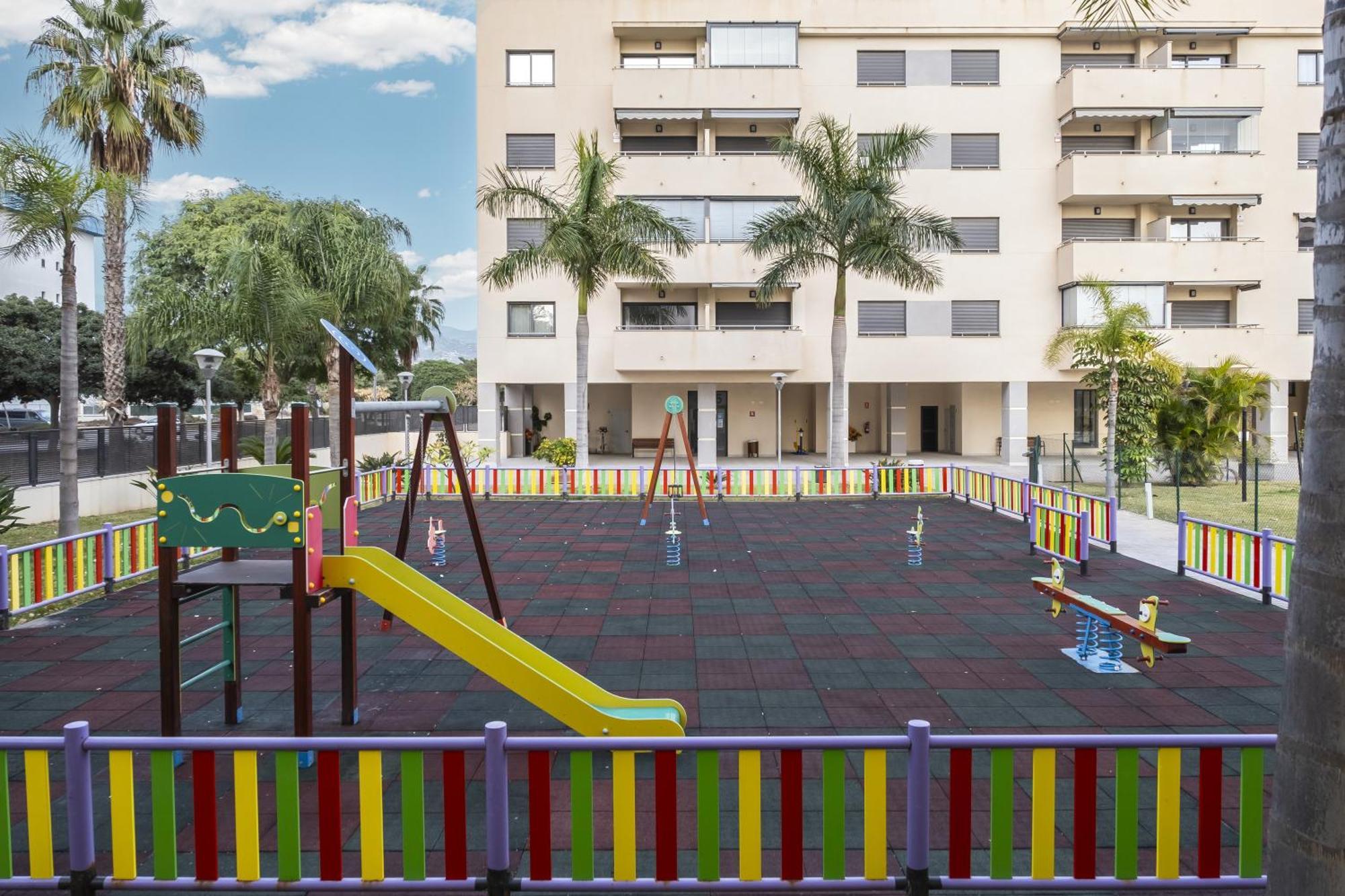 Apartament Playamarinsa Torre Del Mar Zewnętrze zdjęcie